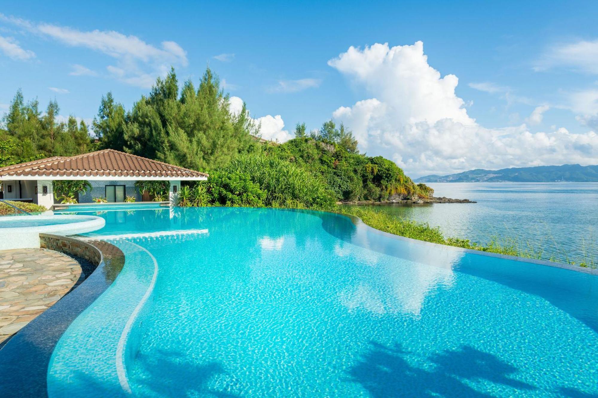 Halekulani Okinawa Hotel Onna Kültér fotó