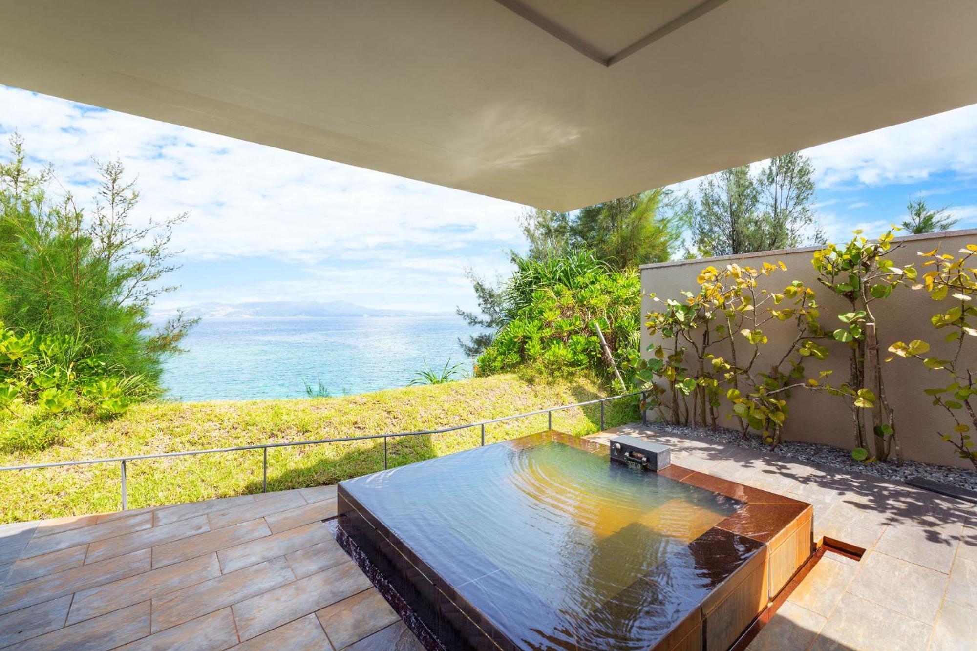 Halekulani Okinawa Hotel Onna Kültér fotó
